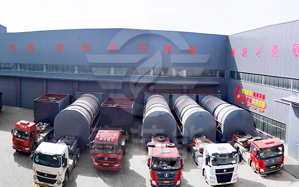 藥渣烘干設(shè)備安裝試運(yùn)行現(xiàn)場(chǎng) 藥渣烘干設(shè)備安裝試運(yùn)行現(xiàn)場(chǎng)